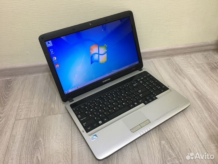Ноутбук Samsung 2 ядра/ 4 Гб/ HDD 250 Гб