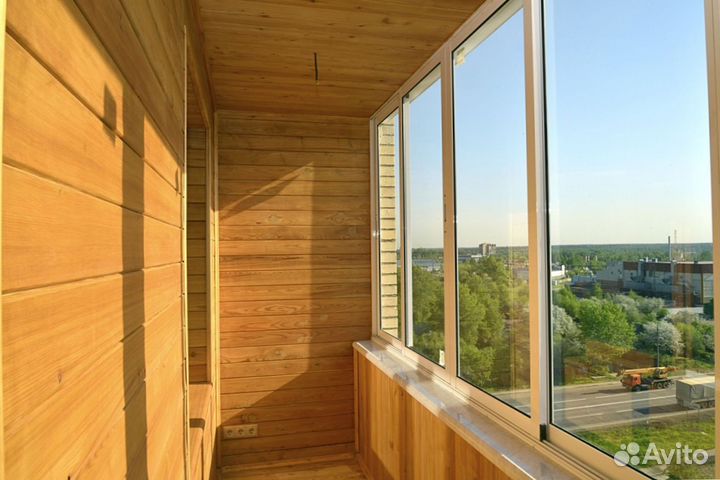 Остекление и отделка балконов