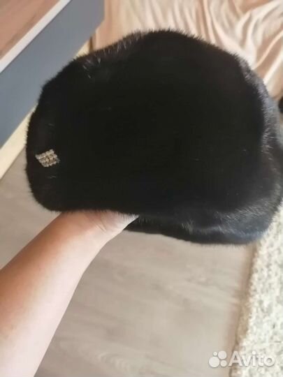 Берет женский норковый