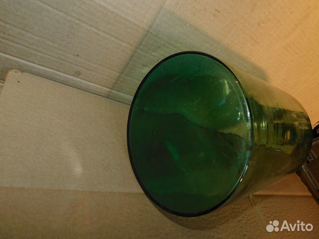 Старинная,стеклянная бутыль ри 6 л.цветное стекло