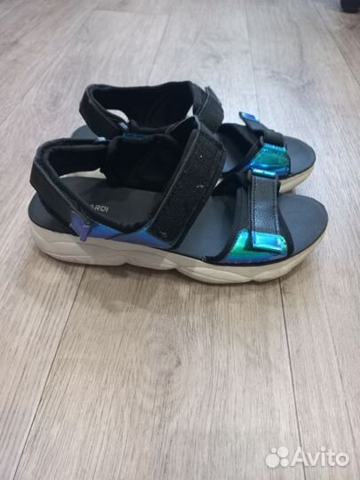 Сандалии для девочки 38 размер