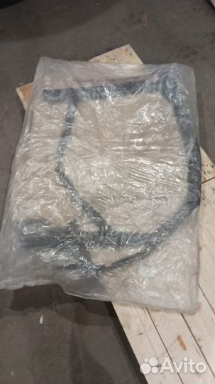 Уплотнитель стекла двери Audi A8 (D4) III рест