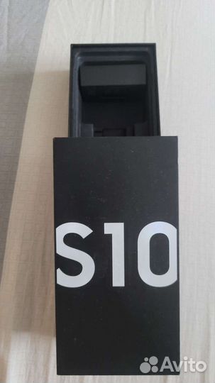 Коробка для Samsung galaxy S10