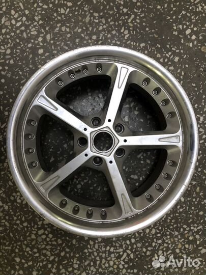 Продам один диск от мерса