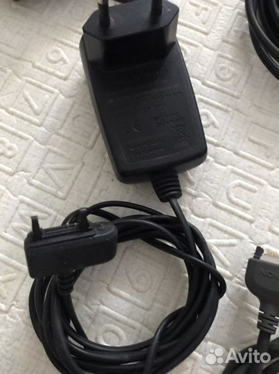 Зарядное устройство для телефона