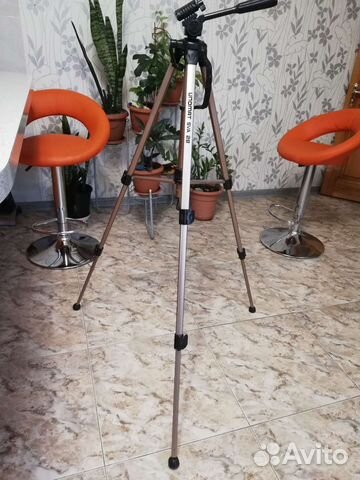 Штатив для фото и видео Unomat sva 28