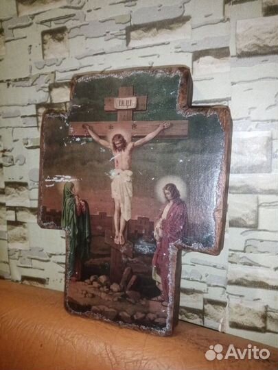 Распятие, Вседержитель,Спас с мечом