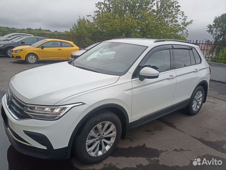 Volkswagen Tiguan 1.4 AMT, 2021, 21 000 км