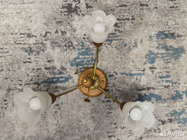 Люстра подвесная потолочная