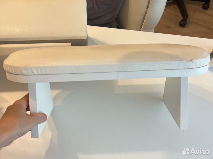 Подставки для рук (для маникюра)