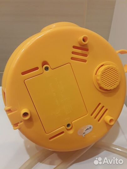 Игрушка-душ для купания Утенок