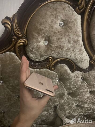 iPhone 8 Plus, 128 ГБ