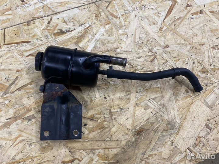 Бачок гур Хундай Старекс А1