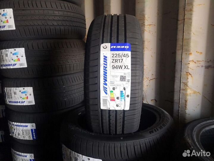 Winrun R330 225/45 R17 94W