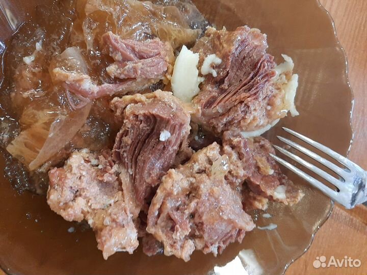 Тушенка, сгущенка, масло