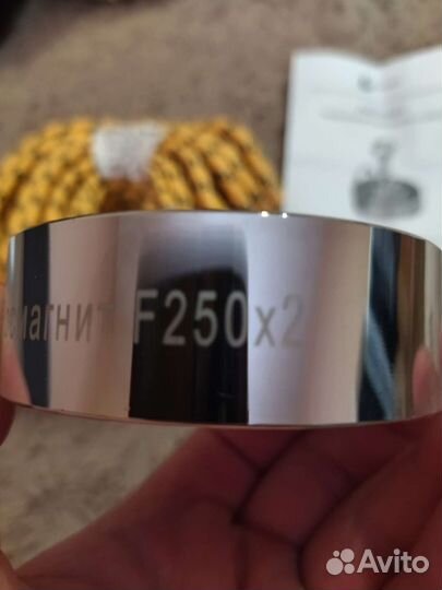 Поисковый магнит двухсторонний новый