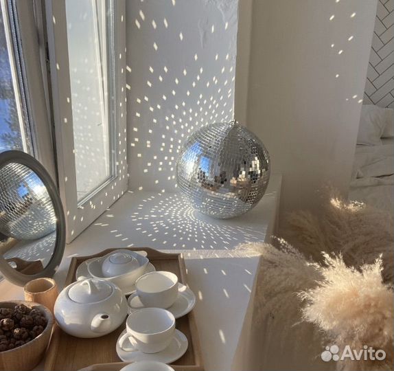 Диско шар с вращающимся механизмом