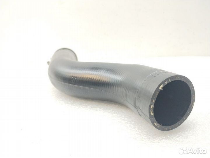 Патрубок интеркулера Volvo S60 2 1.6 B4164T 2011