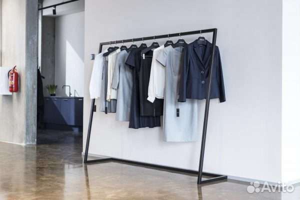 Стойки, вешало, рейлы для одежды