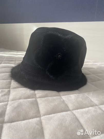 Шляпа зимняя женская