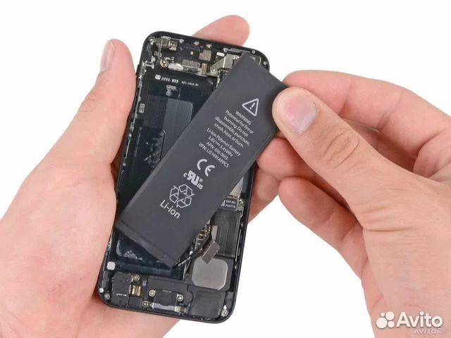Замена аккумулятора iPhone