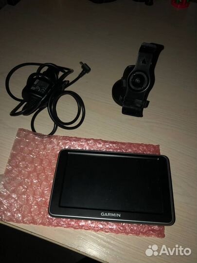 Автомобильный навигатор Garmin Nuvi 150LMT