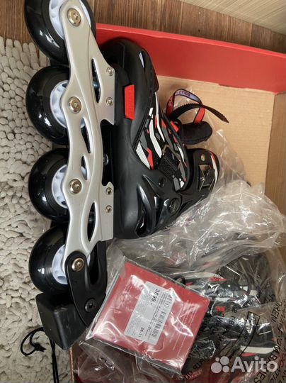 Роликовые коньки и защита 26-31