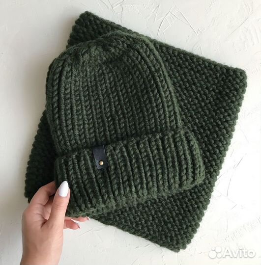 Шапка вязаная и снуд на зиму