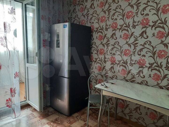 1-к. квартира, 52 м², 3/9 эт.