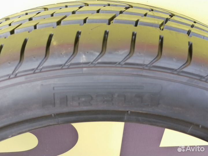 Pirelli P Zero 215/40 R18