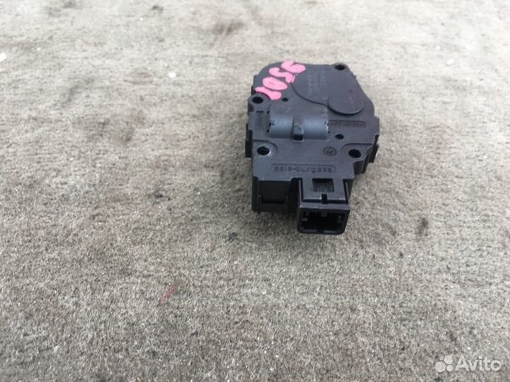 Моторчик заслонки отопителя BMW 1 E87 2004-2011г