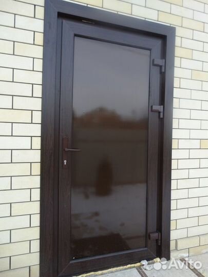 Дверь входная пвх