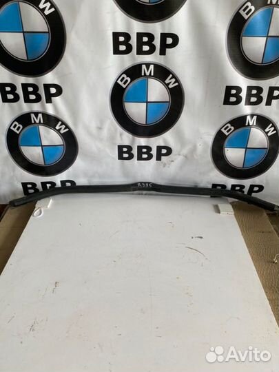 Уплотнительная резинка капота Bmw 5 E60 M57D30