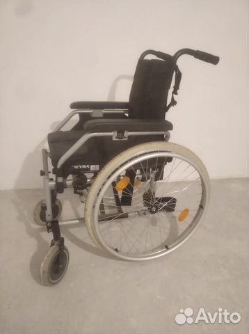 Кресло-коляска Meyra Eurochair 2.750