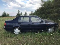 Volkswagen Vento 1.8 MT, 1992, битый, 300 000 км