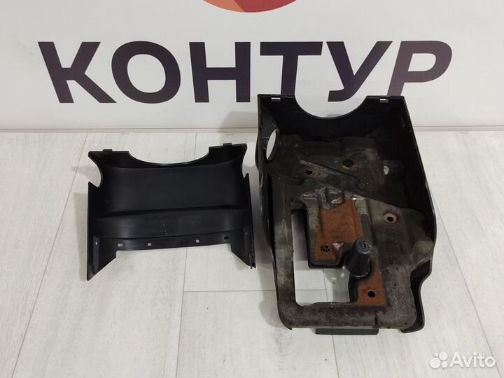 Кожух рулевой колонки Ford Focus 2