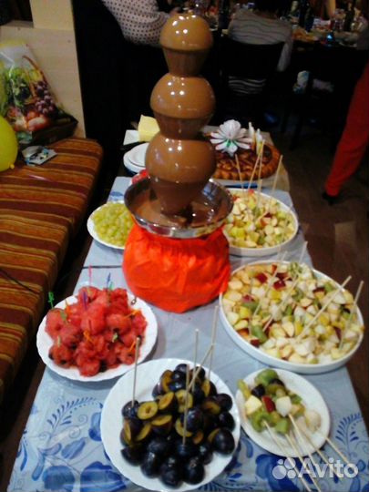 Шоколадный фонтан аренда