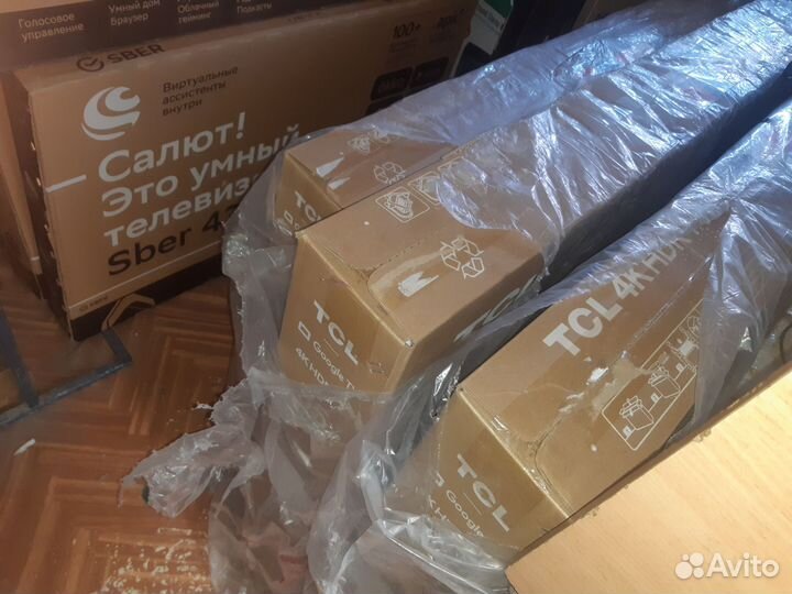 Телевизор SMART tv новый 50