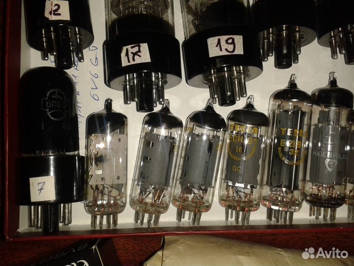 Продаются радиолампы ECC83,ECC82 голд пин и др