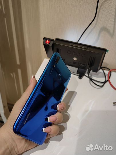 HUAWEI Y7 (2019), 3/32 ГБ