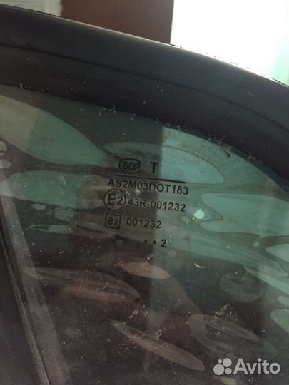 Боковое стекло треугольник ваз 2115