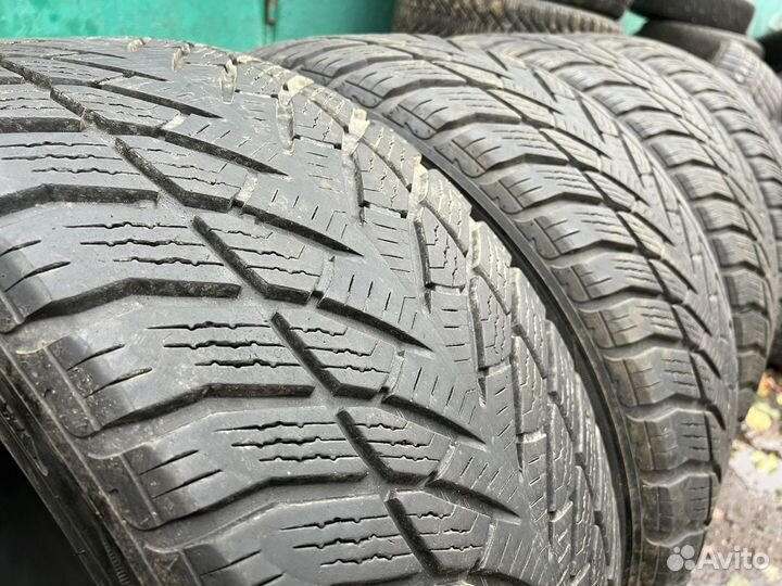 Goodyear UltraGrip SUV+ 295/40 R20 106V