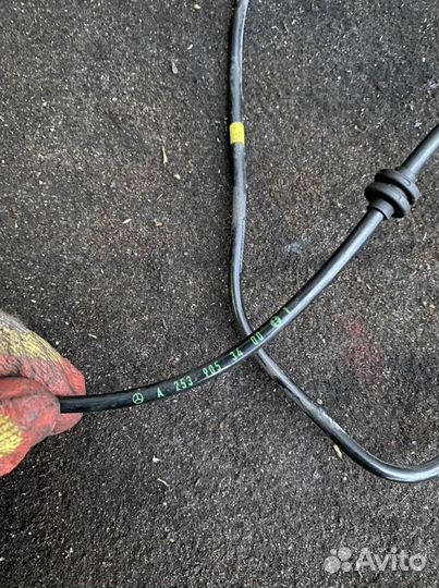 Датчик ABS передний правый Mercedes GLC X253 C253