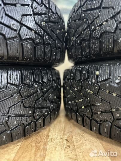 Комплект зимней резины r16 215/65