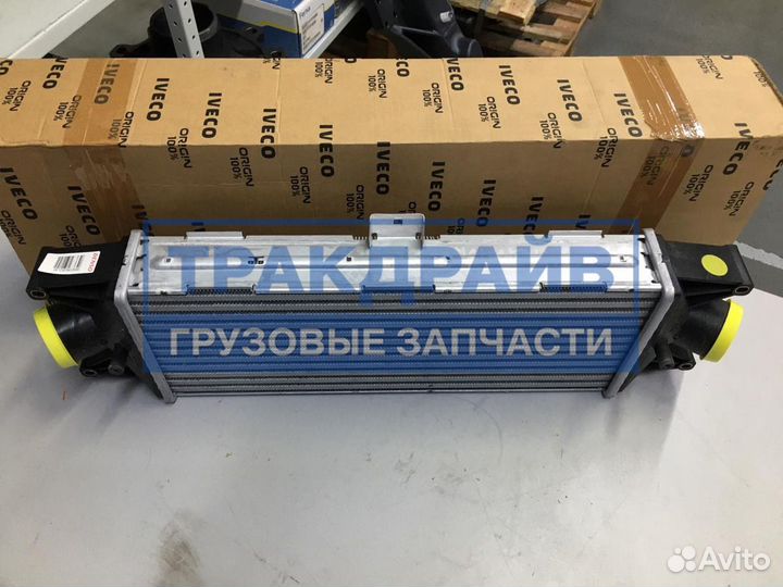 Интеркулер Ивеко Дейли 5801349166