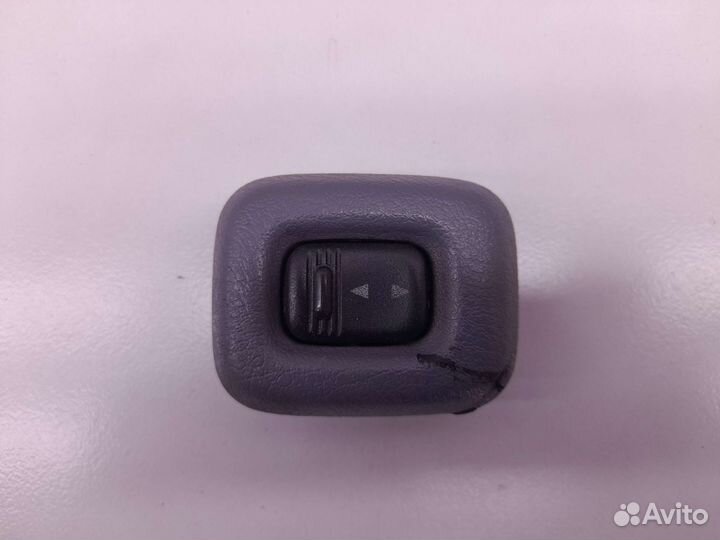 Кнопка стеклопод зад лев Daihatsu Gran Move 2000