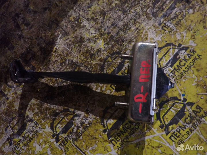 Ограничитель двери для Mazda CX 5 2017)