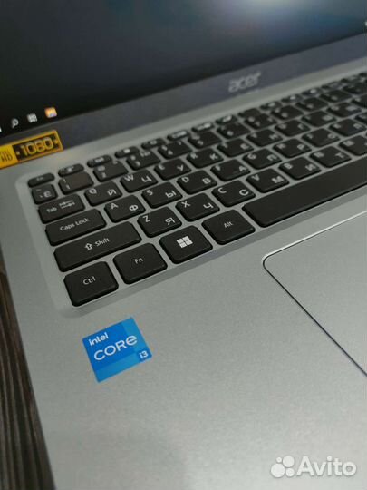 Новый шустрый ноутбук Acer