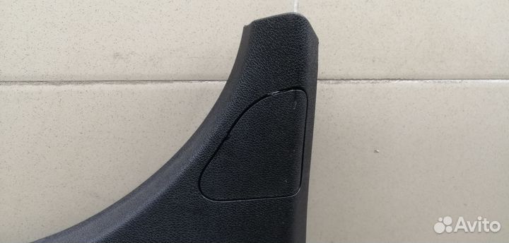 Обшивка двери багажника Kuga 2008-2012