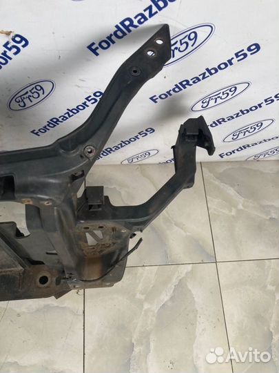 Панель передняя (телевизор) Hyundai I20 PB 2009